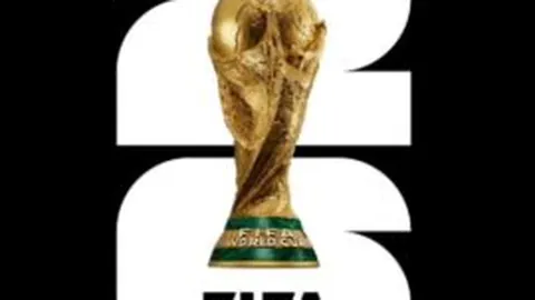 国足客场败给澳大利亚逆转，18强赛遭遇三连败！